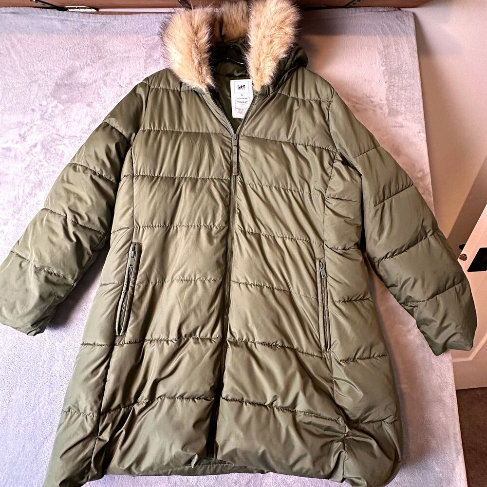 GAP ColdControl Women’s Green Long Puffer Coat Hood Faux Fur Trim XL